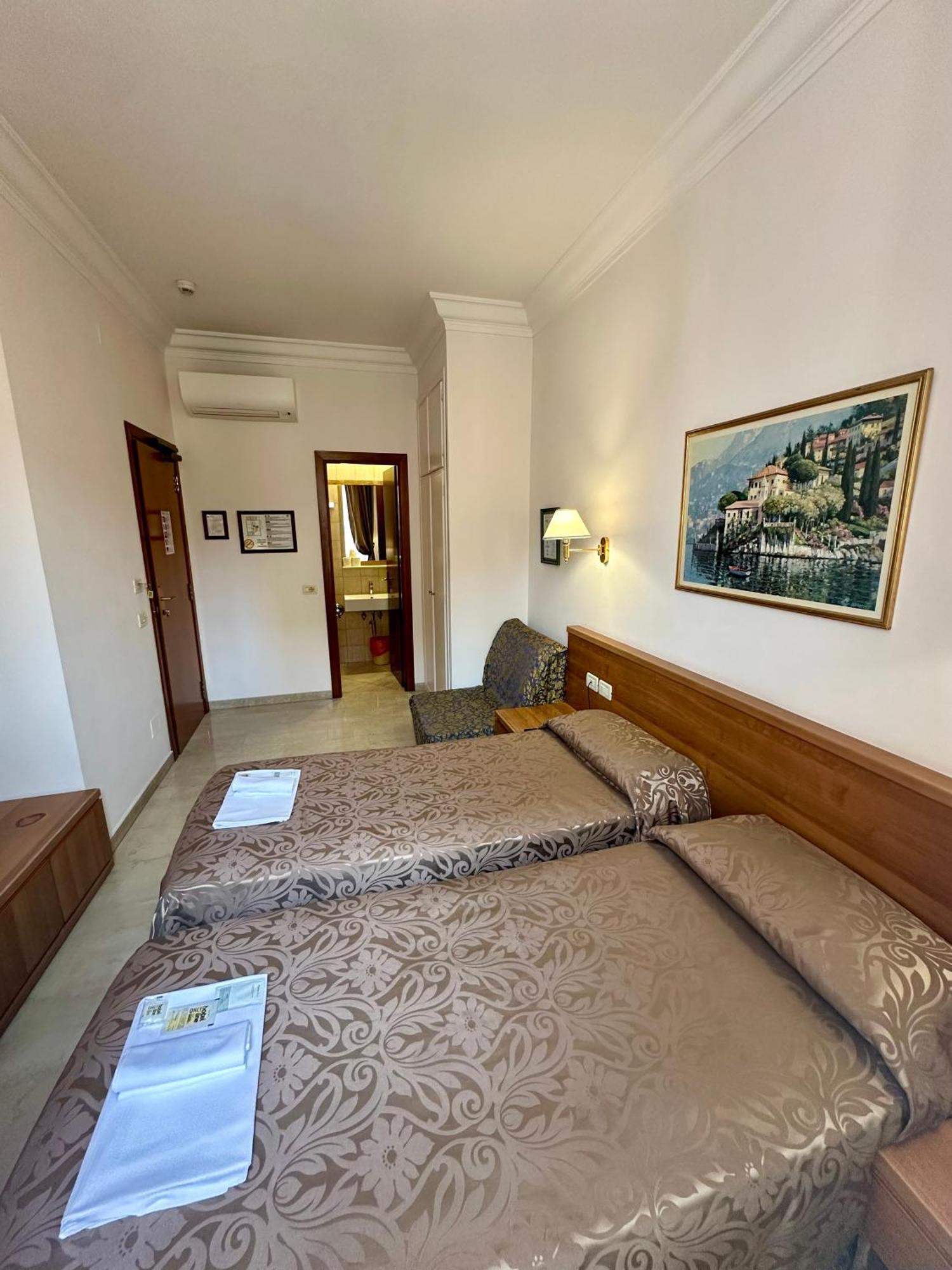 Hotel Principe Di Piemonte Roma Ngoại thất bức ảnh