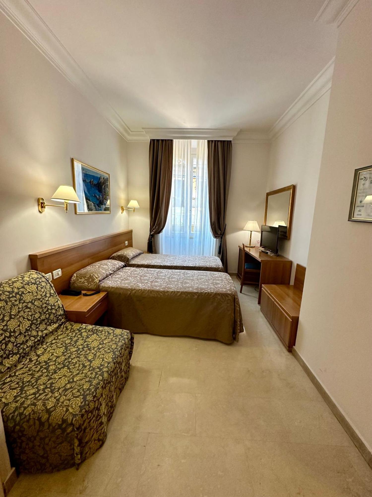 Hotel Principe Di Piemonte Roma Ngoại thất bức ảnh