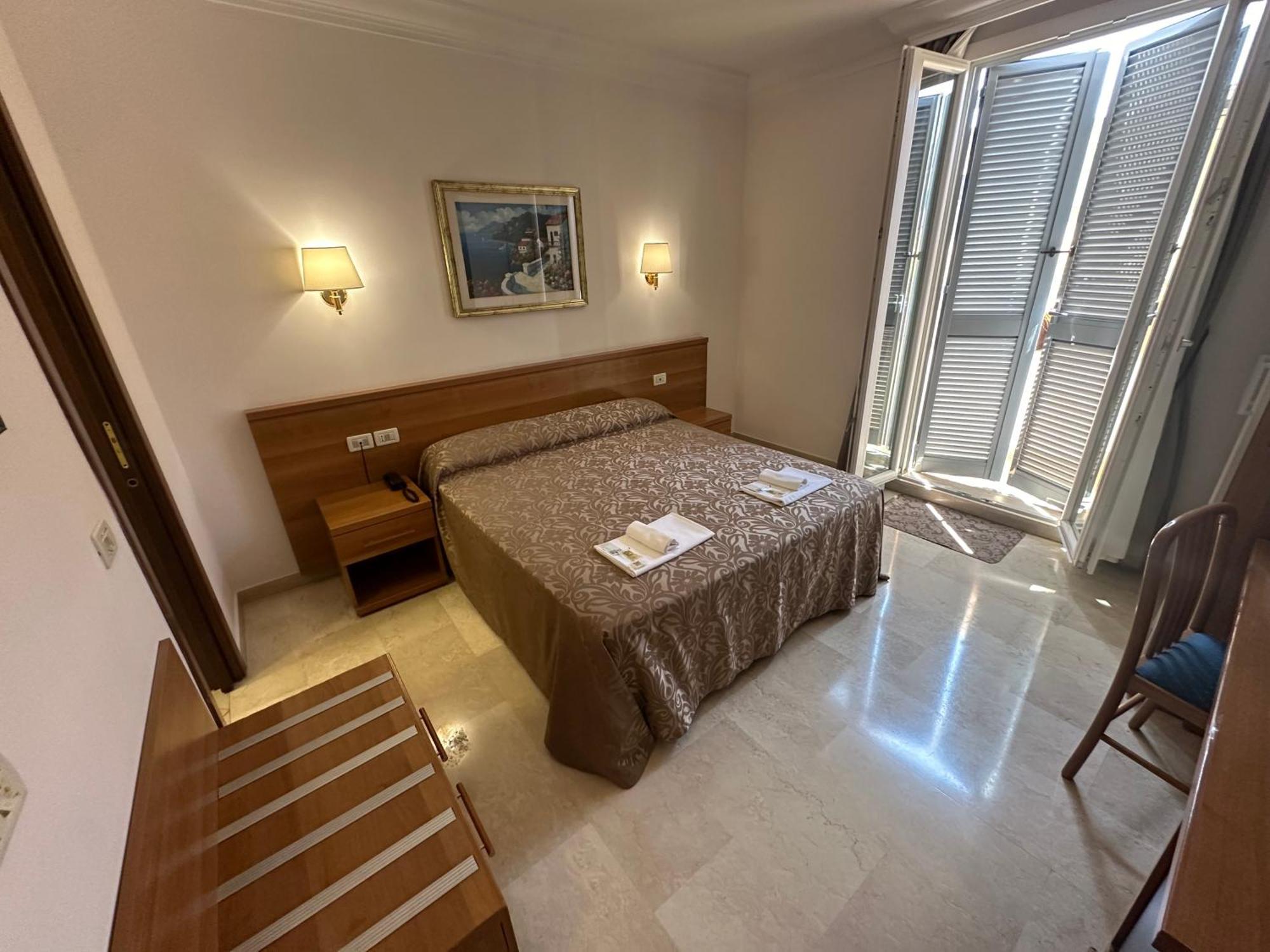 Hotel Principe Di Piemonte Roma Ngoại thất bức ảnh
