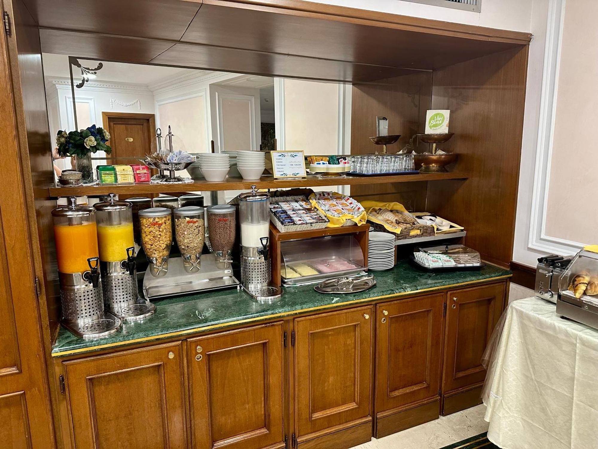 Hotel Principe Di Piemonte Roma Ngoại thất bức ảnh