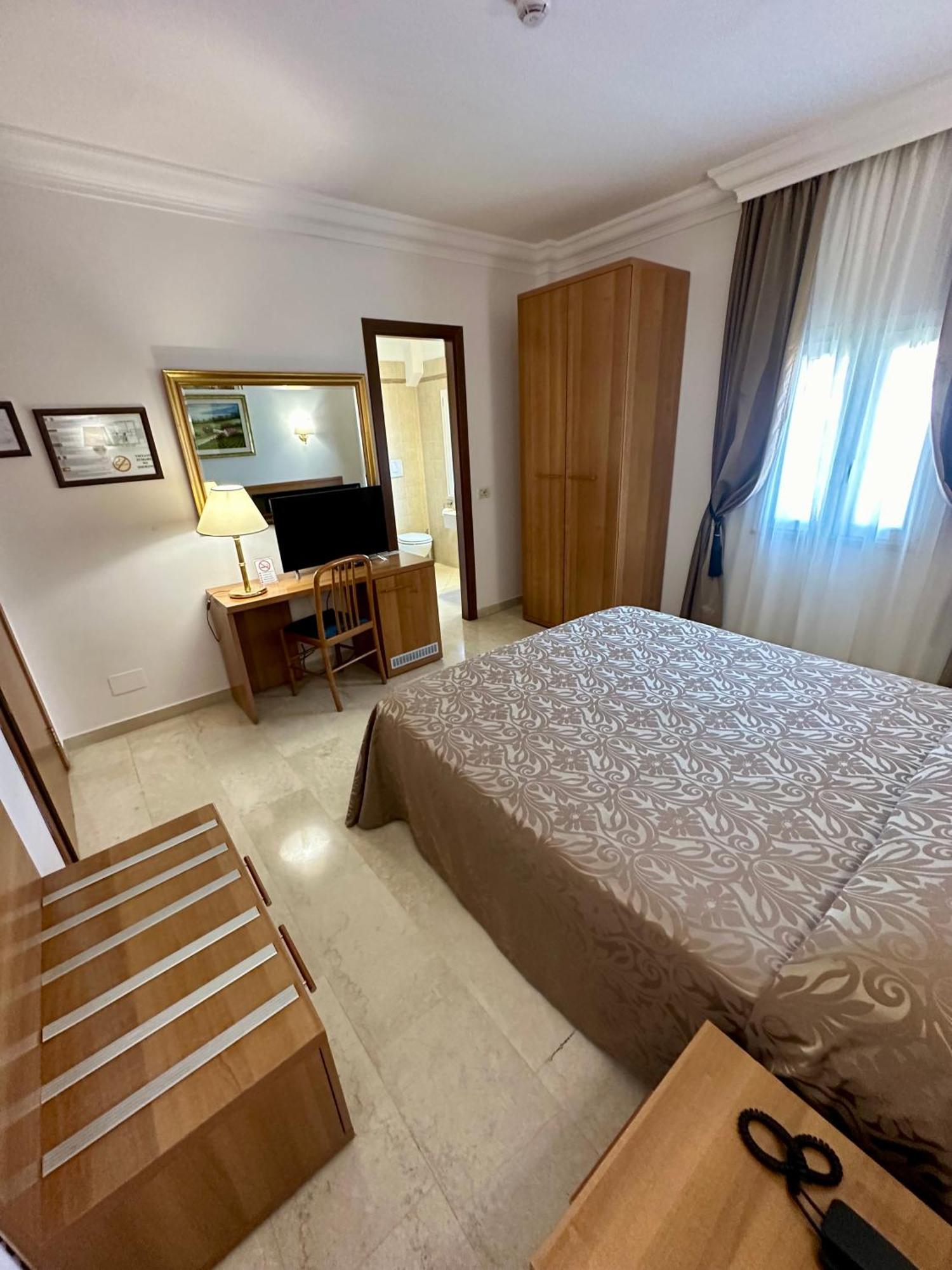 Hotel Principe Di Piemonte Roma Ngoại thất bức ảnh